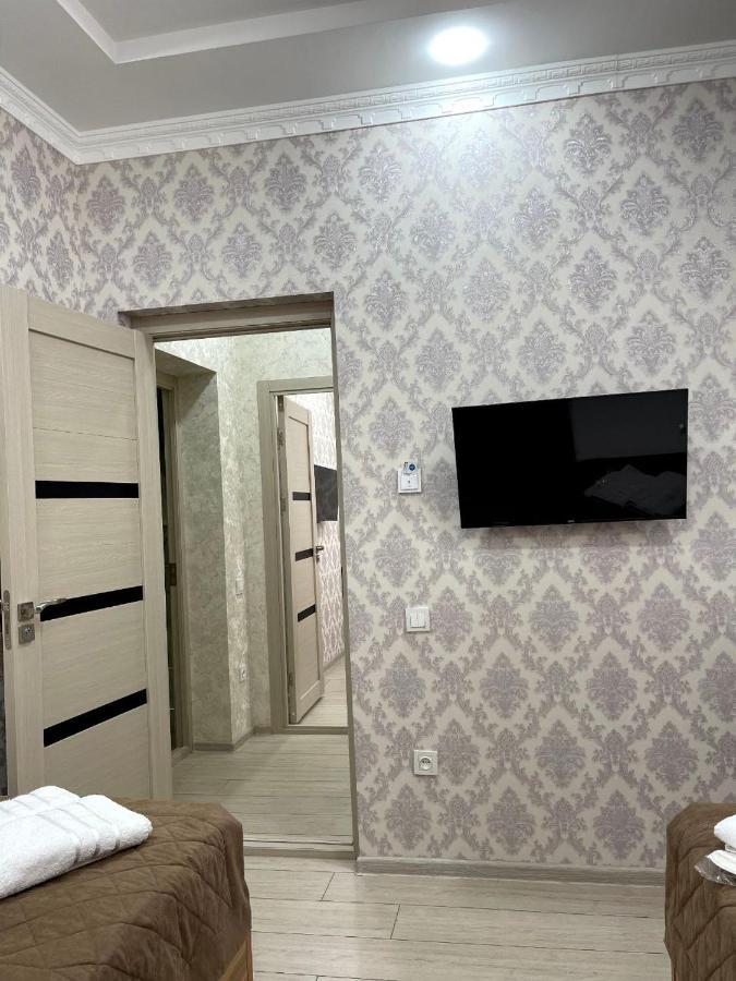 Barhat Hotel Tashkent Bagian luar foto