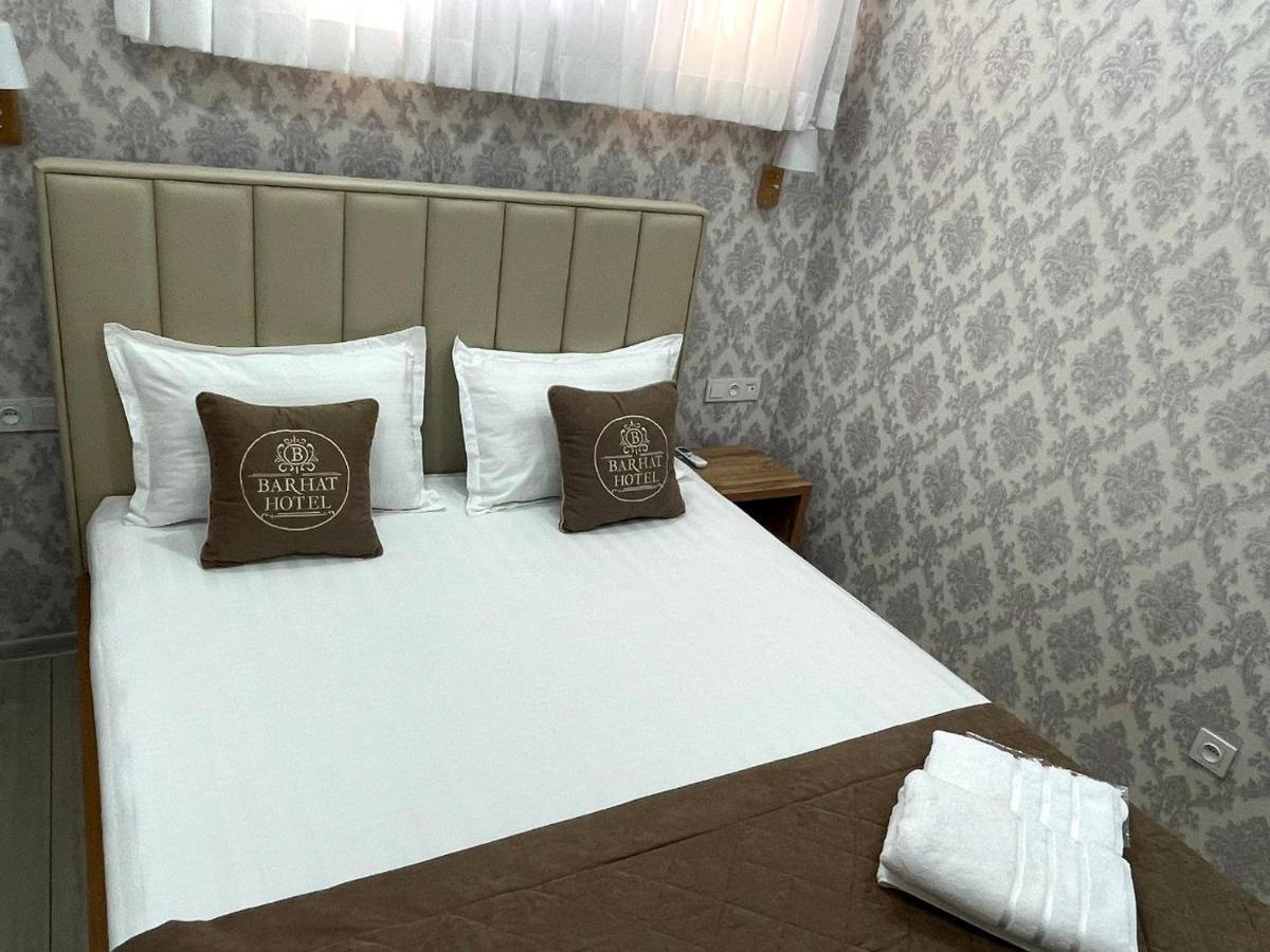 Barhat Hotel Tashkent Bagian luar foto