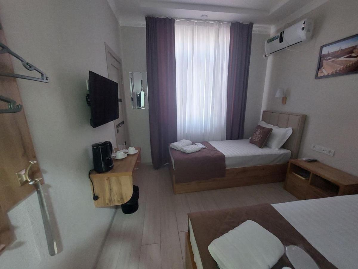 Barhat Hotel Tashkent Bagian luar foto