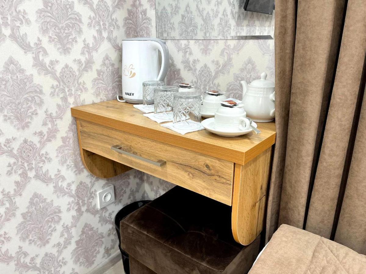 Barhat Hotel Tashkent Bagian luar foto