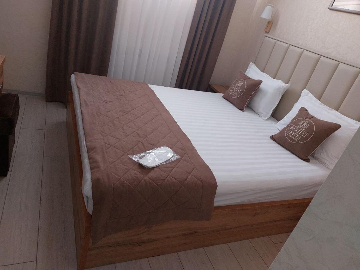 Barhat Hotel Tashkent Bagian luar foto