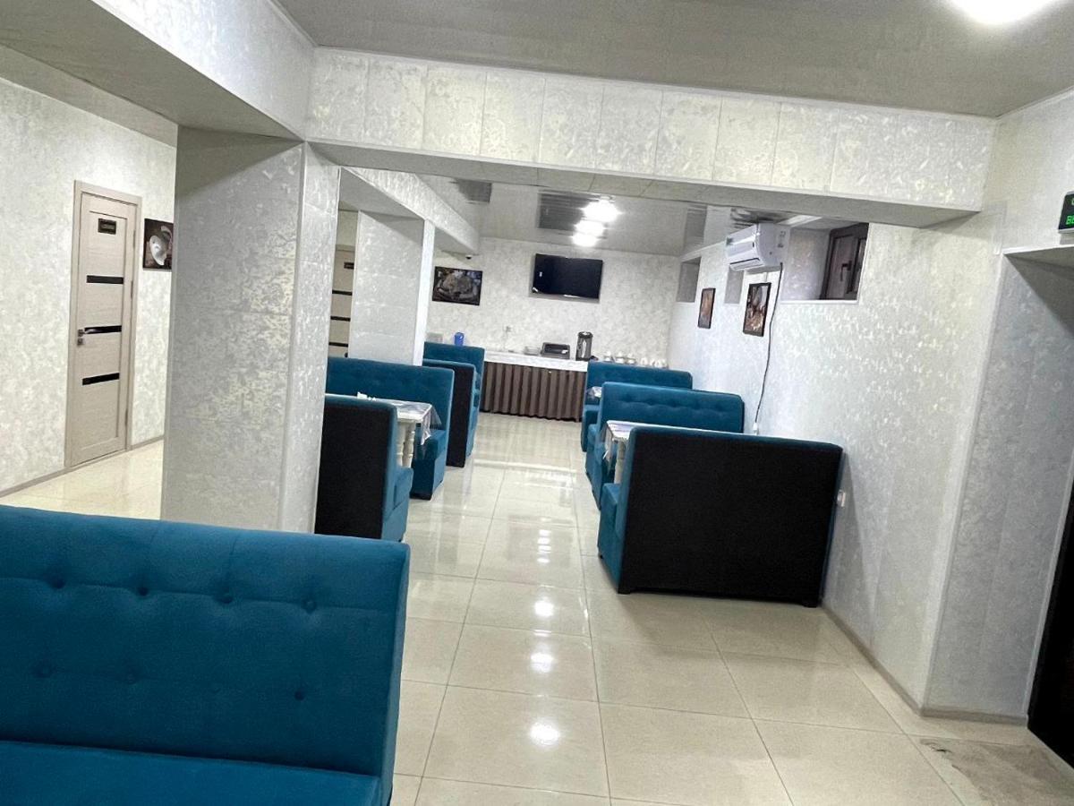Barhat Hotel Tashkent Bagian luar foto