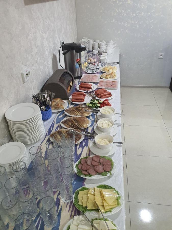 Barhat Hotel Tashkent Bagian luar foto